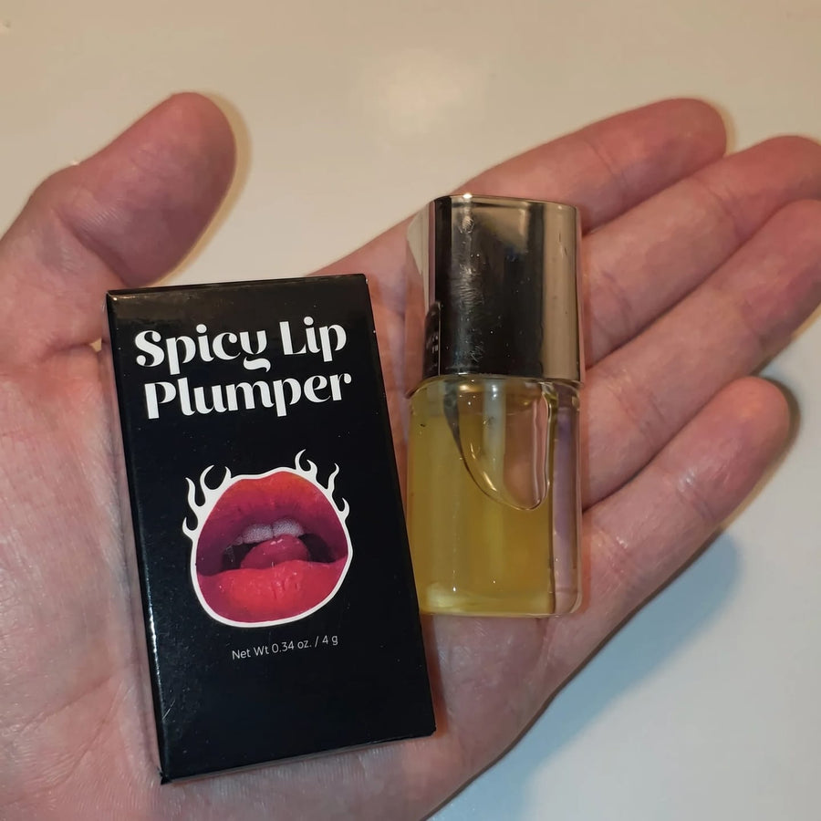 LipLift spicy lip plumper application result